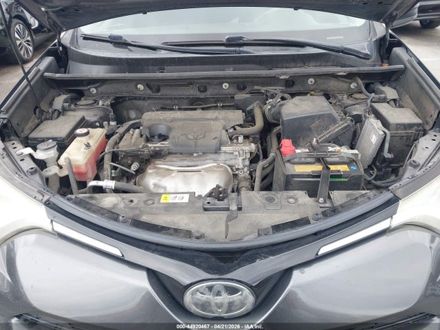 Toyota RAV4 LE 2017 JTMBFREV2HJ152173 Image 10
