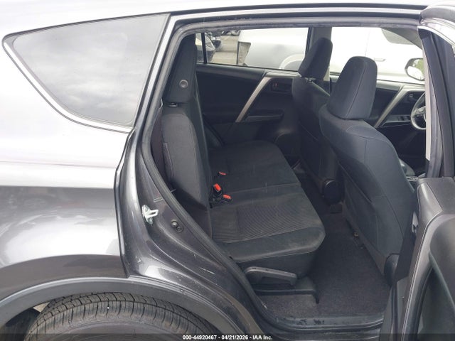 Toyota RAV4 LE 2017 JTMBFREV2HJ152173 Image 8