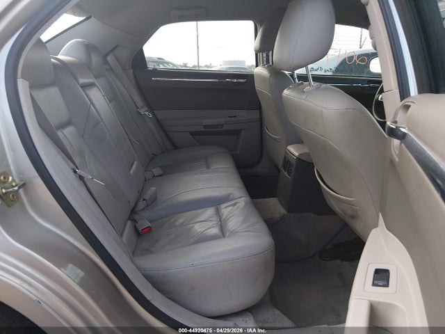 Auction sale of the 2007 Chrysler 300 Touring, vin: 2C3KA53G17H604825, lot number: 44920475