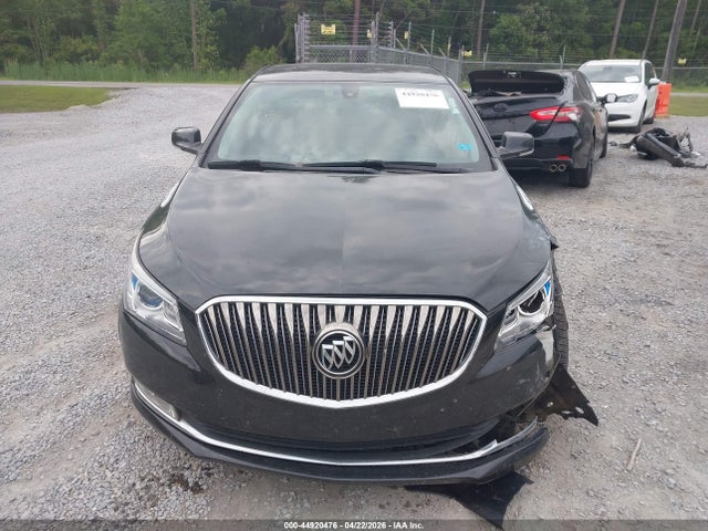 1G4GB5G3XGF175686 Buick Lacrosse Leather