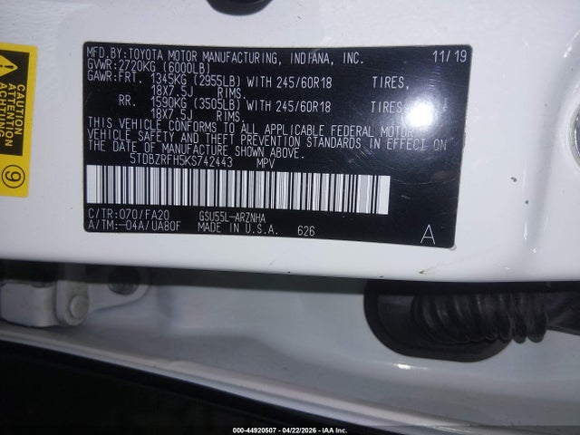 Toyota Highlander Le Plus 2019 5TDBZRFH5KS742443 Image 9
