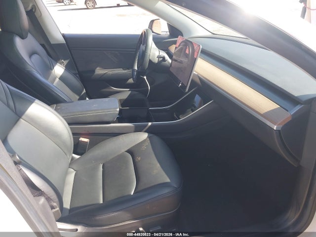 44920523 :رقم المزاد ، 5YJ3E1EA7KF397152 vin ، 2019 Tesla Model 3 Long Range/mid Range/standard Range/standard Range Plus مزاد بيع
