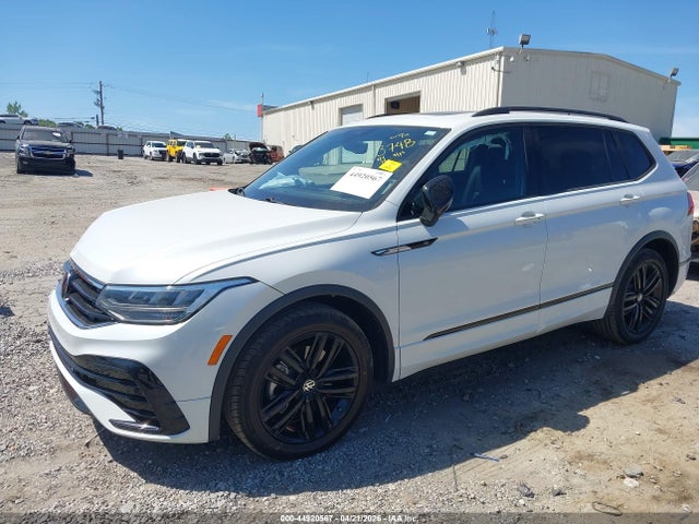 Aukcja sprzedaży 2022 Volkswagen Tiguan 2.0t Se R-line Black, vin: 3VVCB7AX5NM153748, numer aukcji: 44920567