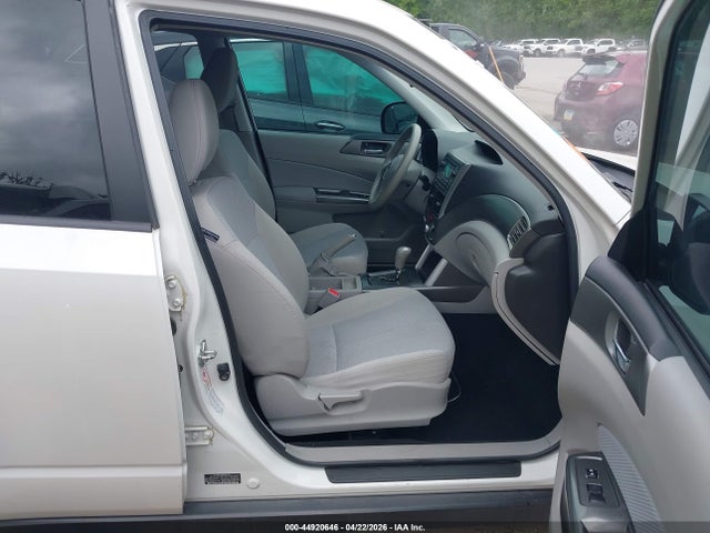 Продаж на аукціоні авто 2011 Subaru Forester 2.5x Premium, vin: JF2SHACCXBH732977, номер лоту: 44920646
