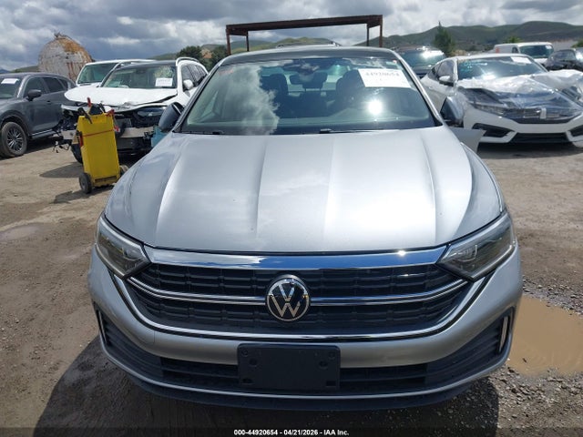 3VWGM7BU7RM060019 Volkswagen Jetta 1.5t Sel