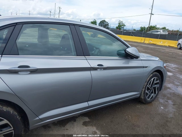 3VWGM7BU7RM060019 Volkswagen Jetta 1.5t Sel