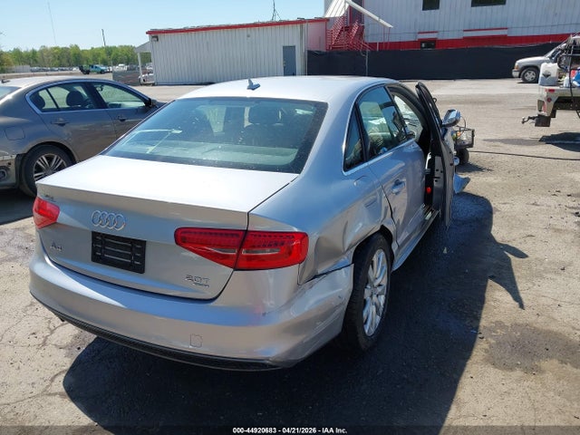 Продажа на аукционе авто 2015 Audi A4 2.0t Premium, vin: WAUBFAFL5FN002267, номер лота: 44920683