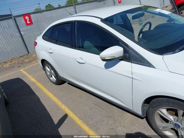 Ford FOCUS SE 2014 1FADP3F22EL431636 Image 6