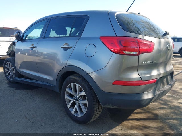 Продажа на аукционе авто 2016 Kia Sportage Lx, vin: KNDPBCAC0G7854409, номер лота: 44920701