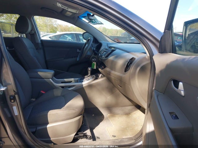 Продажа на аукционе авто 2016 Kia Sportage Lx, vin: KNDPBCAC0G7854409, номер лота: 44920701