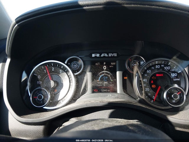 Aukcja sprzedaży 2020 Ram 1500 Big Horn  4x4 5'7 Box, vin: 1C6RRFFG8LN114816, numer aukcji: 44920708