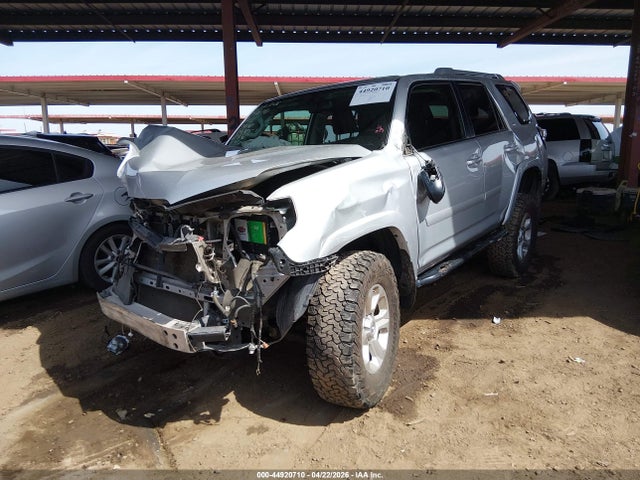 Toyota 4runner Sr5 Premium 2015 JTEBU5JR6F5249305 Image 2