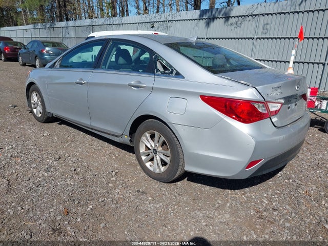 2014 Hyundai Sonata Gls მანქანა იყიდება აუქციონზე, vin: 5NPEB4AC5EH898556, აუქციონის ნომერი: 44920711