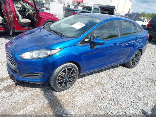 44920748 :رقم المزاد ، 3FADP4BJ4KM153111 vin ، 2019 Ford Fiesta Se مزاد بيع