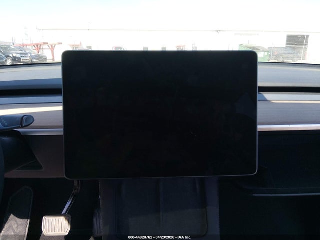 Продаж на аукціоні авто 2024 Tesla Model Y Long Range Dual Motor All-wheel Drive, vin: 7SAYGDEEXRA311914, номер лоту: 44920762