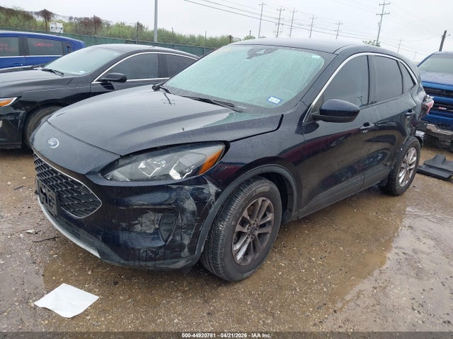 Ford ESCAPE SE 2021 1FMCU0G60MUB28180 Image 2