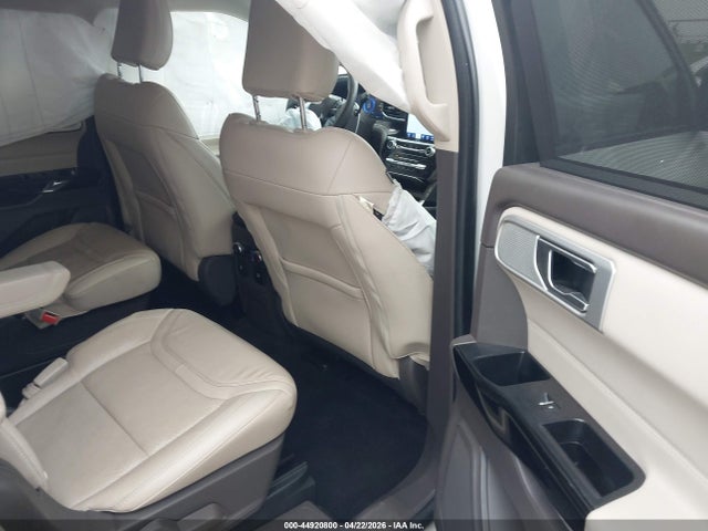 2022 Ford Explorer Platinum მანქანა იყიდება აუქციონზე, vin: 1FM5K7HCXNGB05484, აუქციონის ნომერი: 44920800
