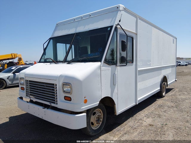 44920817 :رقم المزاد ، 1FC3E4KL5FDA06617 vin ، 2015 Ford E-450 Stripped مزاد بيع