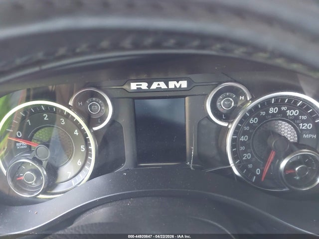 44920847 :رقم المزاد ، 1C6RRFBG6NN468486 vin ، 2022 Ram 1500 مزاد بيع