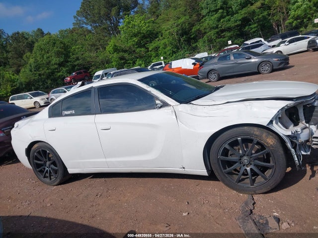 Продаж на аукціоні авто 2016 Dodge Charger Sxt, vin: 2C3CDXHG1GH246156, номер лоту: 44920855