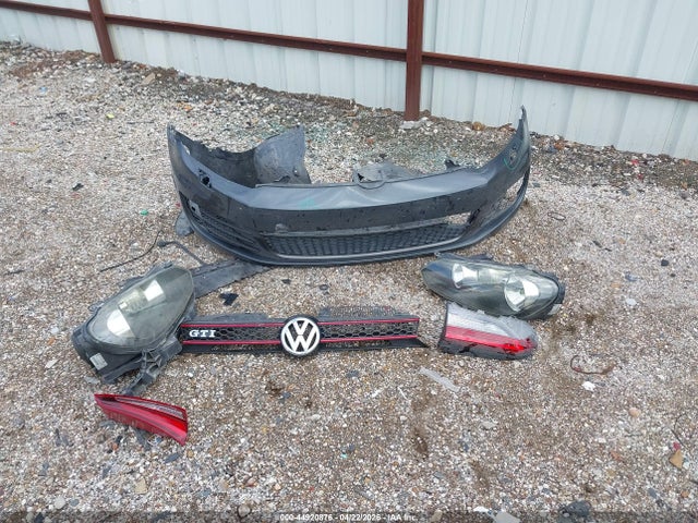 Продажа на аукционе авто 2013 Volkswagen Gti 2-door, vin: WVWED7AJ9DW048111, номер лота: 44920876