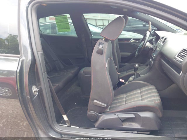 Продажа на аукционе авто 2013 Volkswagen Gti 2-door, vin: WVWED7AJ9DW048111, номер лота: 44920876