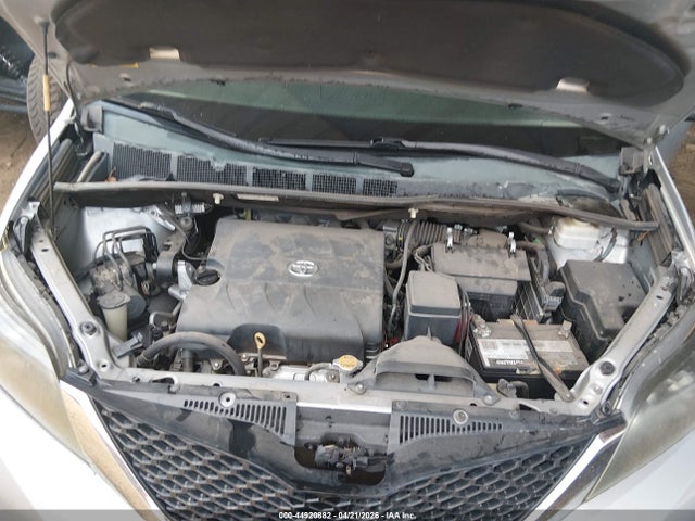 Toyota Sienna Se 8 Passenger 2014 5TDXK3DC7ES492044 Image 10