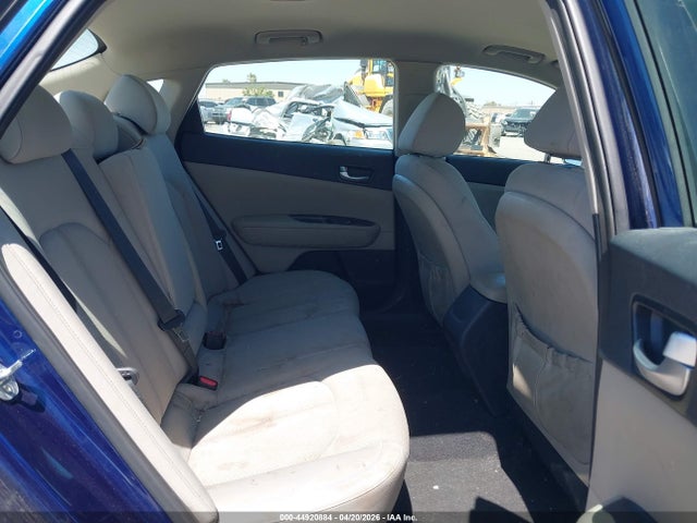 KIA Optima Lx 2016 5XXGT4L33GG089929 Image 8