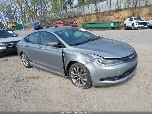 Aukcja sprzedaży 2015 Chrysler 200 S, vin: 1C3CCCBG4FN517690, numer aukcji: 44920893