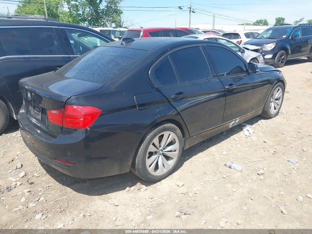 Продажа на аукционе авто 2015 Bmw 320i, vin: WBA3B1G50FNT64071, номер лота: 44920895