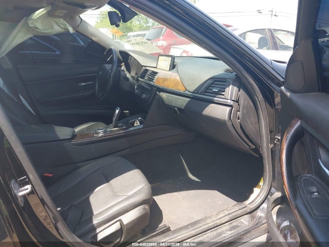 Продажа на аукционе авто 2015 Bmw 320i, vin: WBA3B1G50FNT64071, номер лота: 44920895