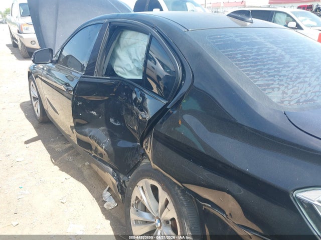 Продажа на аукционе авто 2015 Bmw 320i, vin: WBA3B1G50FNT64071, номер лота: 44920895