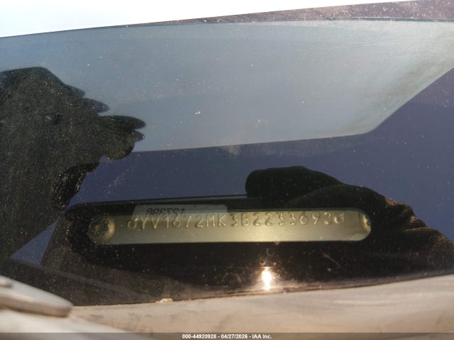 44920928 :رقم المزاد ، YV1672MK3B2233692 vin ، 2011 Volvo C30 T5 مزاد بيع