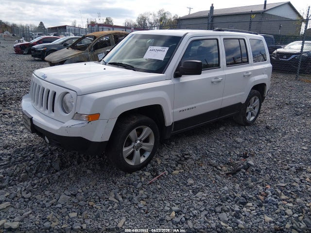 44920953 :رقم المزاد ، 1C4NJRFB4GD599004 vin ، 2016 Jeep Patriot Latitude مزاد بيع