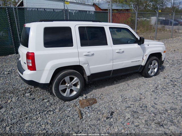 44920953 :رقم المزاد ، 1C4NJRFB4GD599004 vin ، 2016 Jeep Patriot Latitude مزاد بيع