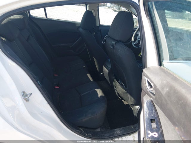 2018 Mazda Mazda3 Sport მანქანა იყიდება აუქციონზე, vin: 3MZBN1U72JM231176, აუქციონის ნომერი: 44920997