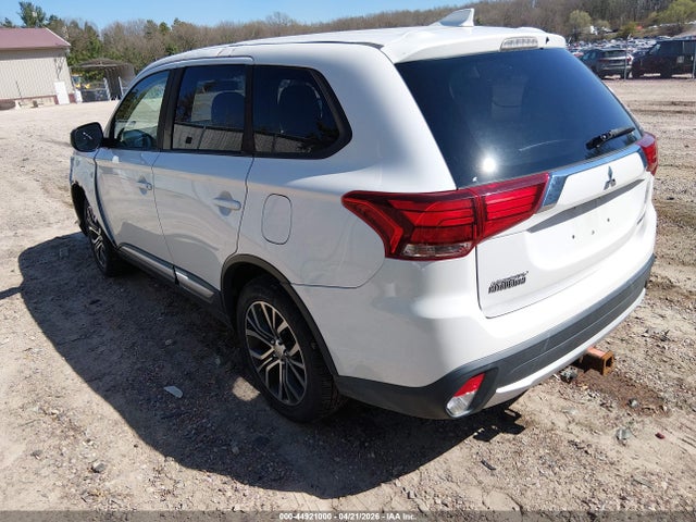 Продаж на аукціоні авто 2017 Mitsubishi Outlander Es, vin: JA4AZ2A35HZ014380, номер лоту: 44921000