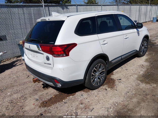 Продаж на аукціоні авто 2017 Mitsubishi Outlander Es, vin: JA4AZ2A35HZ014380, номер лоту: 44921000