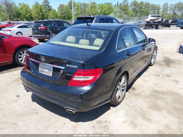 Продаж на аукціоні авто 2012 Mercedes-benz C 300 Sport 4matic, vin: WDDGF8BB6CR236720, номер лоту: 44921026