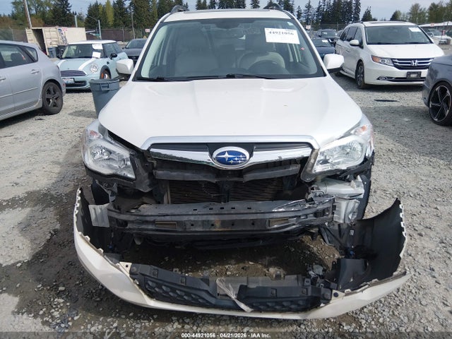 Subaru Forester 2.5i Touring 2015 JF2SJAWC9FH551102 Image 12