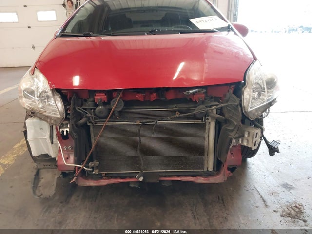 Toyota Prius Four 2014 JTDKN3DUXE0388421 Image 6