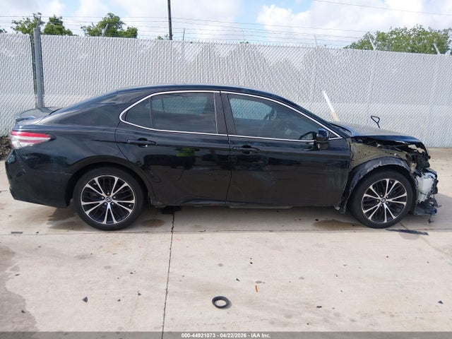 4T1B11HK4JU586791 Toyota CAMRY SE