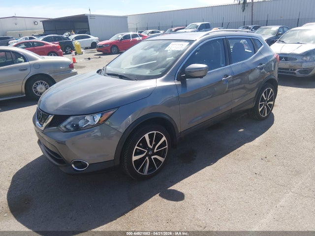 JN1BJ1CP0HW016991 Nissan Rogue Sport Sl