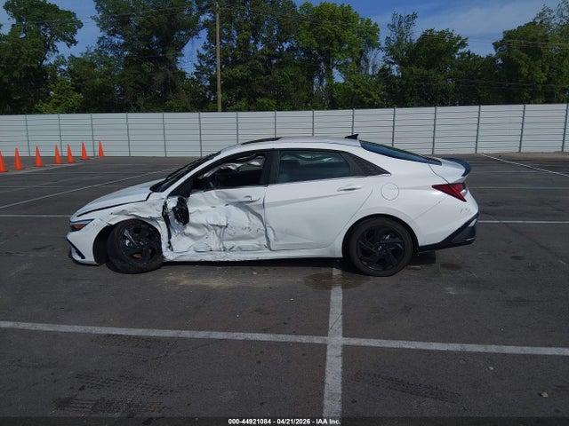 2026 Hyundai Elantra Sel Sport Premium მანქანა იყიდება აუქციონზე, vin: KMHLS4DG3TU135200, აუქციონის ნომერი: 44921084