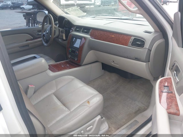 Продажа на аукционе авто 2008 Chevrolet Avalanche 1500 Ltz, vin: 3GNEC12008G223864, номер лота: 44921110