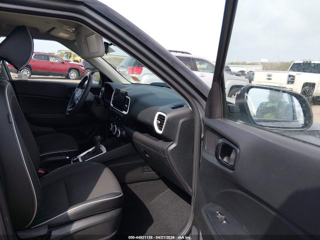 44921128 :رقم المزاد ، KMHRC8A36SU353405 vin ، 2025 Hyundai Venue Limited مزاد بيع