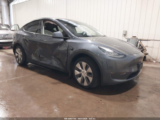 Продаж на аукціоні авто 2023 Tesla Model Y Awd/long Range Dual Motor All-wheel Drive, vin: 7SAYGDEEXPA155869, номер лоту: 44921144