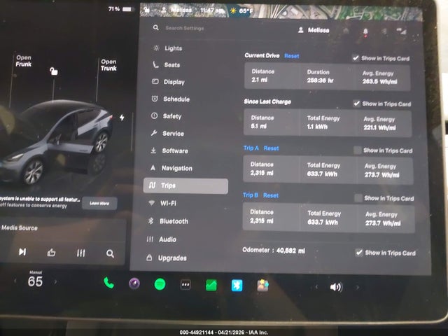 2023 Tesla Model Y Awd/long Range Dual Motor All-wheel Drive მანქანა იყიდება აუქციონზე, vin: 7SAYGDEEXPA155869, აუქციონის ნომერი: 44921144