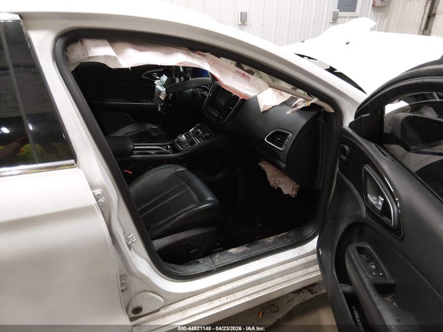 Продажа на аукционе авто 2015 Chrysler 200 C, vin: 1C3CCCEGXFN673860, номер лота: 44921148