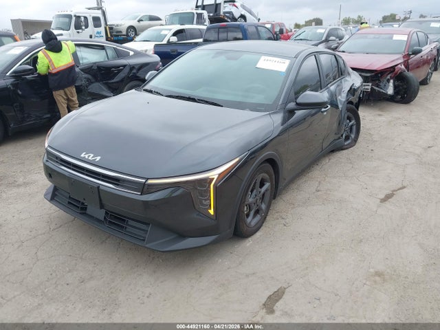 44921160 :رقم المزاد ، 3KPFT4DE5SE083868 vin ، 2025 Kia K4 Lxs مزاد بيع